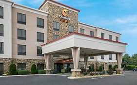 Comfort Suites Commerce Ga 3*